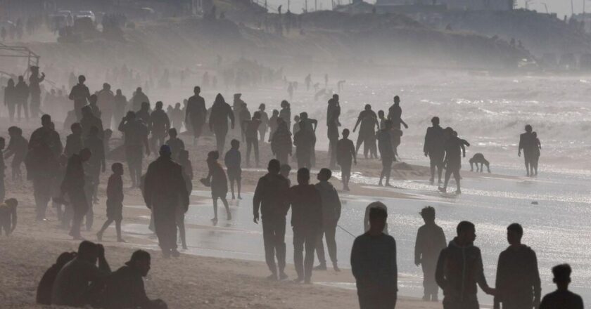 Israeli Troops Fatally Shoot Two Palestinians on Gaza Beach