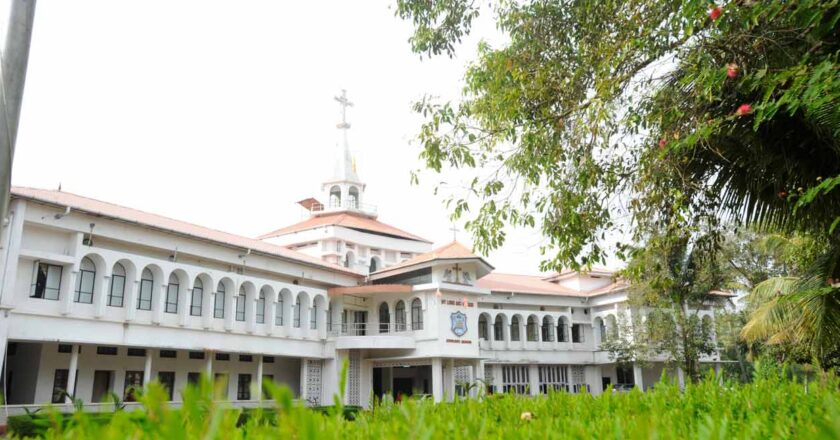 When a Kottayam bishop was the center of attention of the Australian press |  Lifestyle column