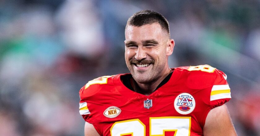 Travis Kelce Is ‘Perfect Host’ for ‘Are You Smarter Than a Celebrity’